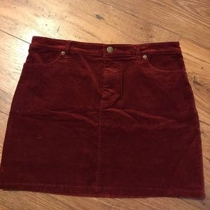F21 Maroon corduroy mini skirt size m